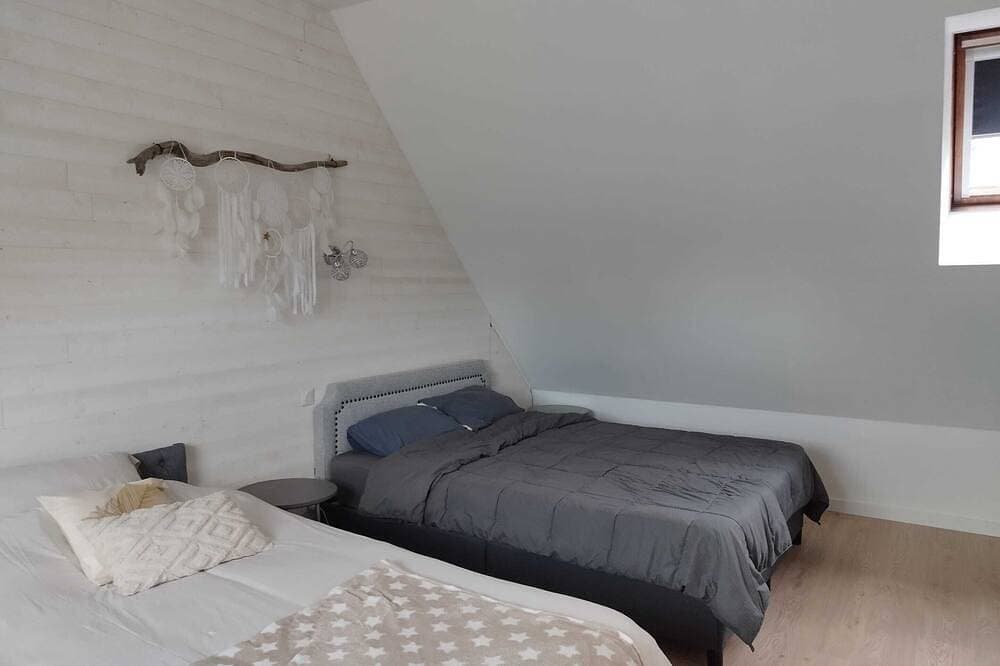 Foto 4 von 27: Homerez - Familienhaus in Paimpont - Privater Garten