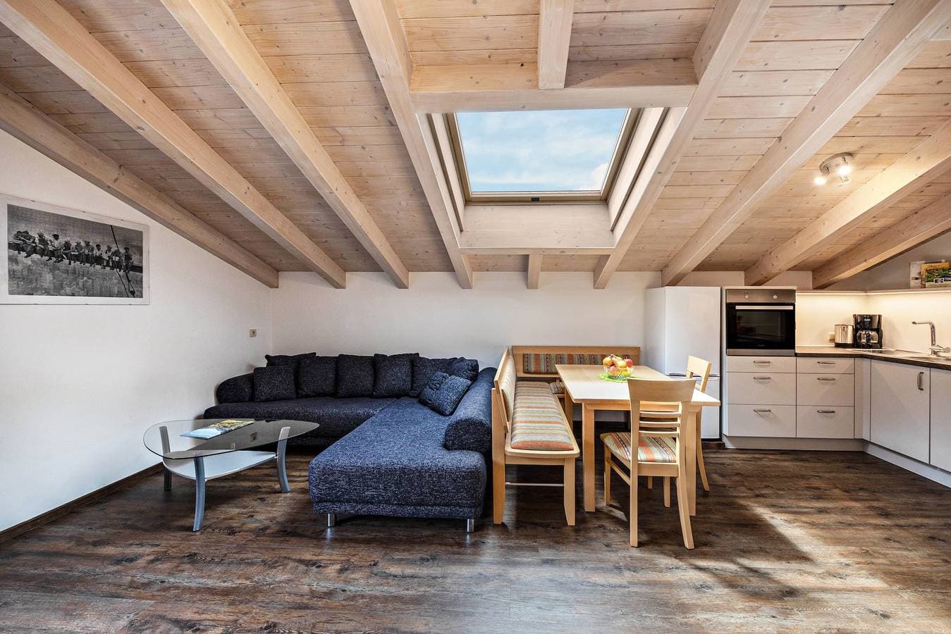 Foto 4 von 29: Ferienwohnung "Panoramawohnung Annaheim" mit Bergblick, Balkon & Garten
