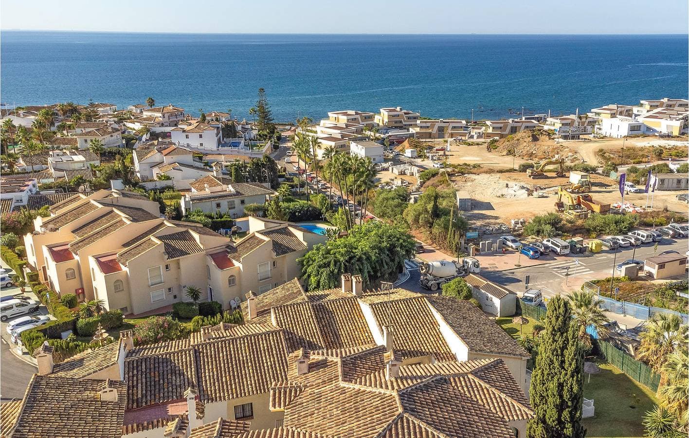 Appartement mit Meerblick, Terrasse und Pool 1