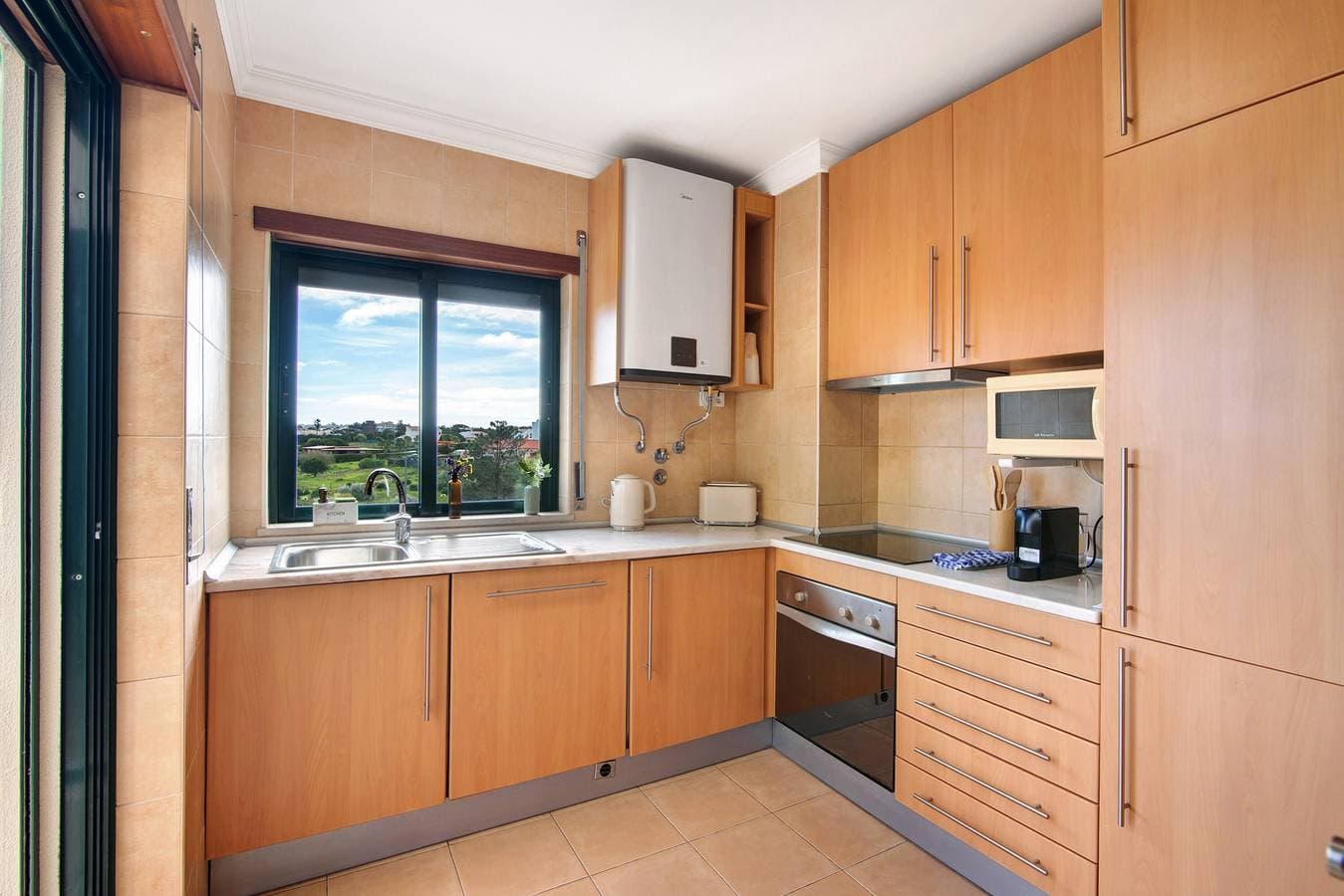 Foto 5 von 23: Ferienwohnung 'Sunrise Village' 5 min zum Strand mit Balkon