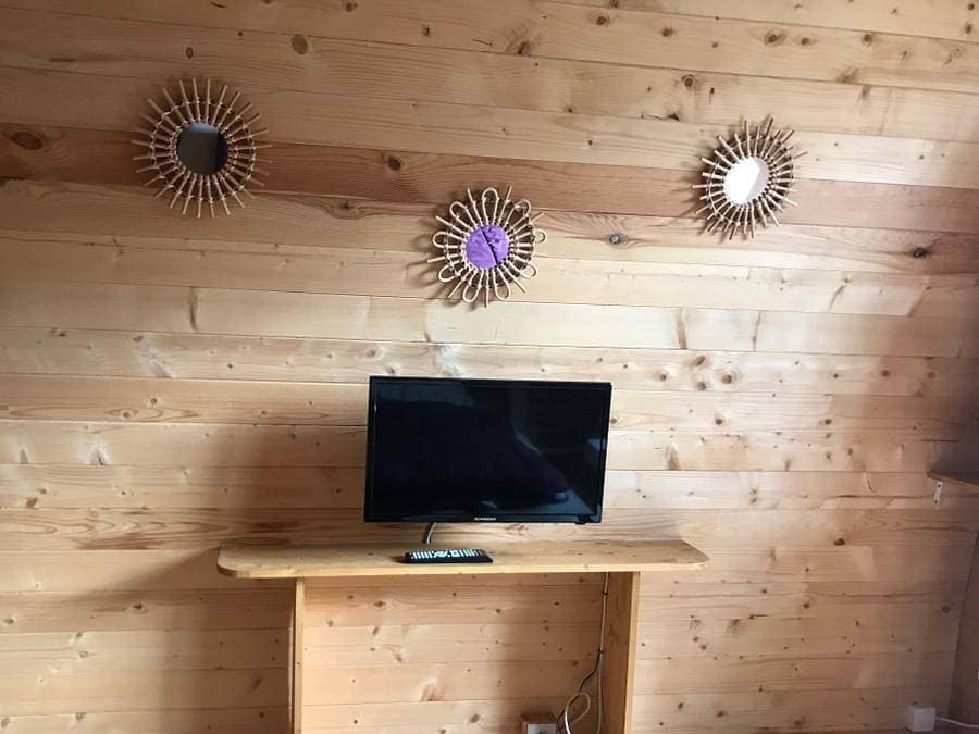 Foto 10 von 111: Camping West  - Bungalow 4 personen - Pod + Chalet Küche ohne Sanitäranlagen (Haustiere verboten) 2 Erwachsene + 2 Kinder