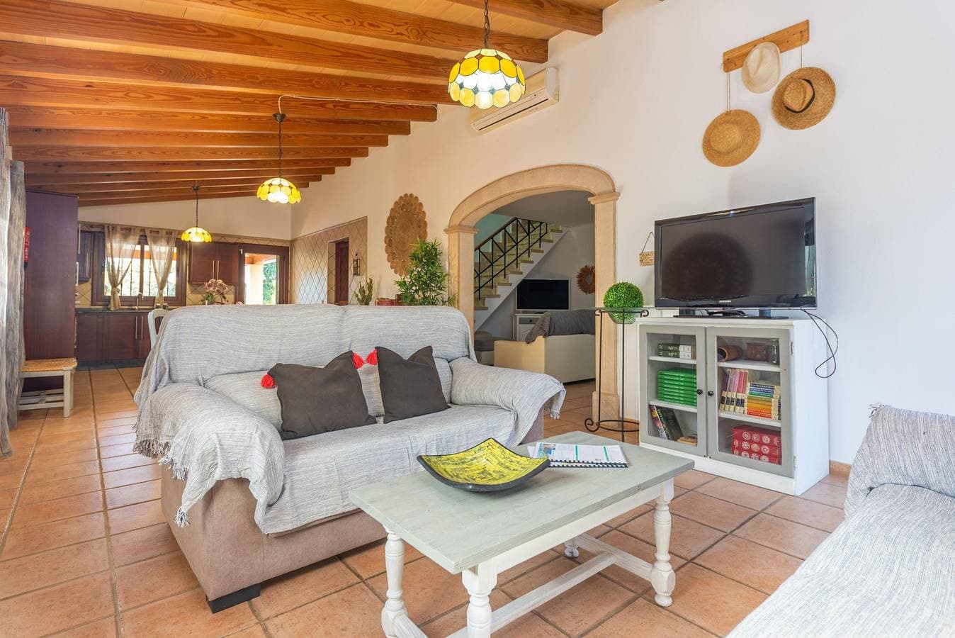 Foto 9 von 65: Villa für 7 Personen mit Garten