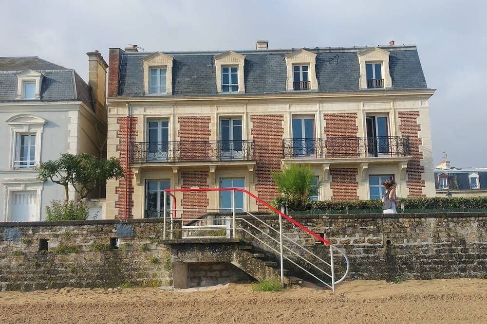Foto 9 von 29: Spacious waterfront 19th-century house