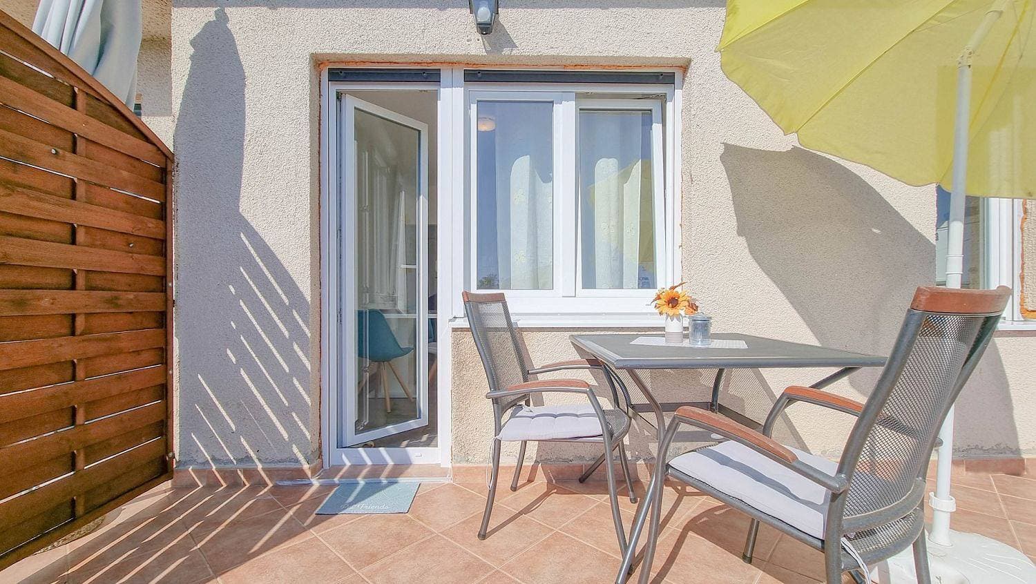 Foto 4 von 29: Hundefreundliches und modernes Apartment nur 600 Meter zum Strand mit Grillbereich