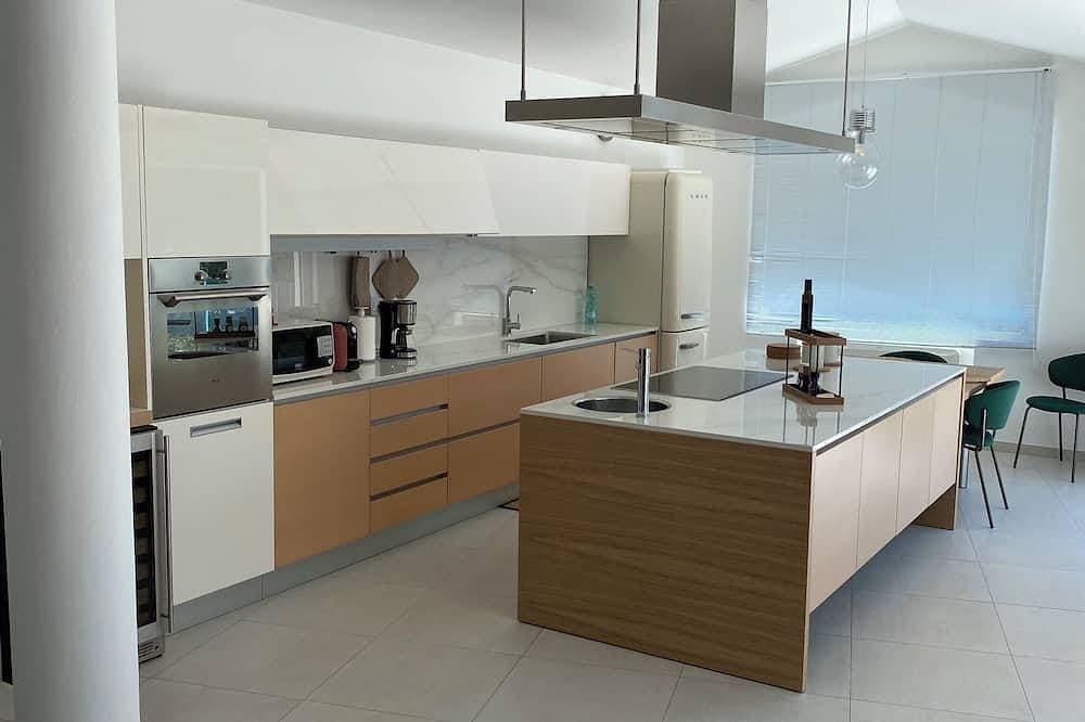 Foto 11 von 28: Das moderne Haus - Porto Frailis Bay Iun 2697