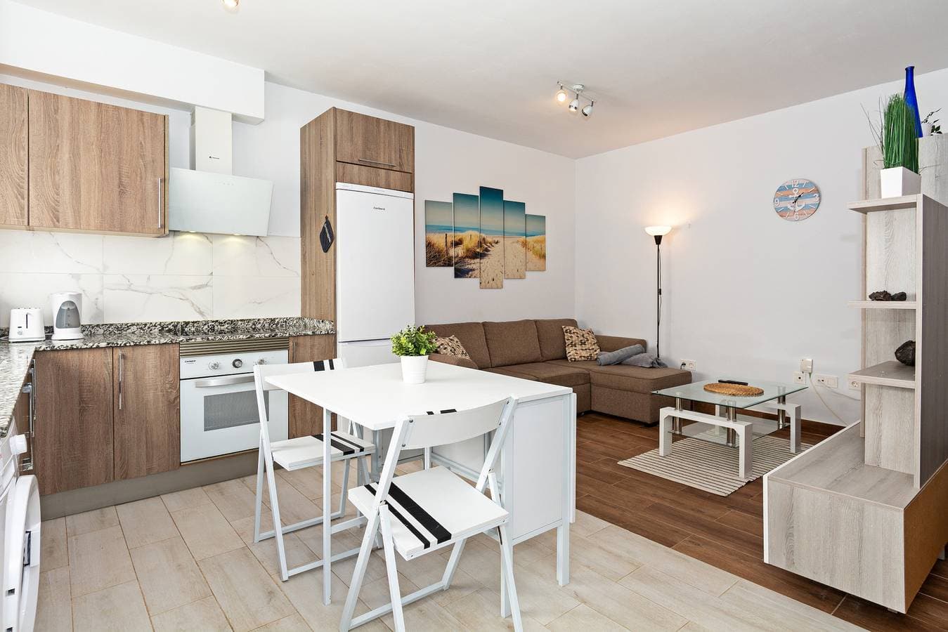 Foto 7 von 13: Arrecife Modern House - Renovated & Cozy