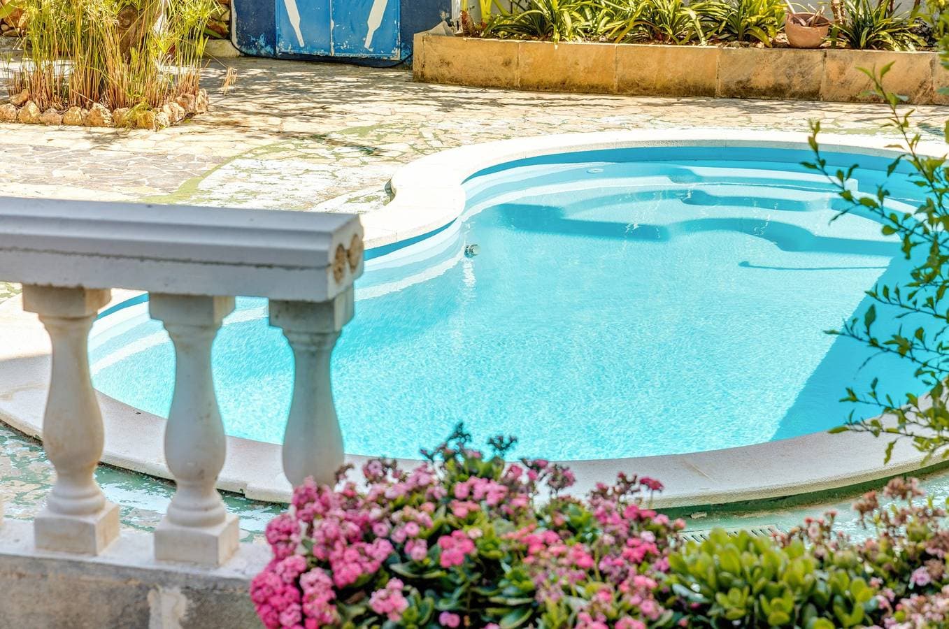 Foto 4 von 21: Charmante Ferienwohnung "La Cabanya 3D" mit Gemeinschaftspool, Terrasse & WLAN