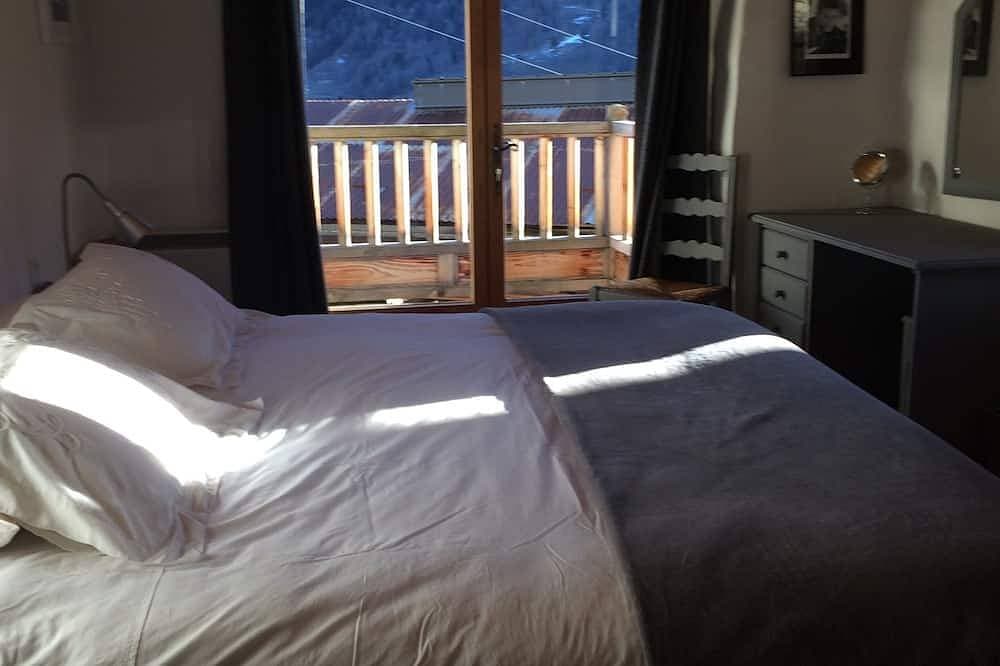 Foto 4 von 24: Großes, charmantes Chalet mit 5 Schlafzimmern, das mit Arcs 2000 verbunden ist