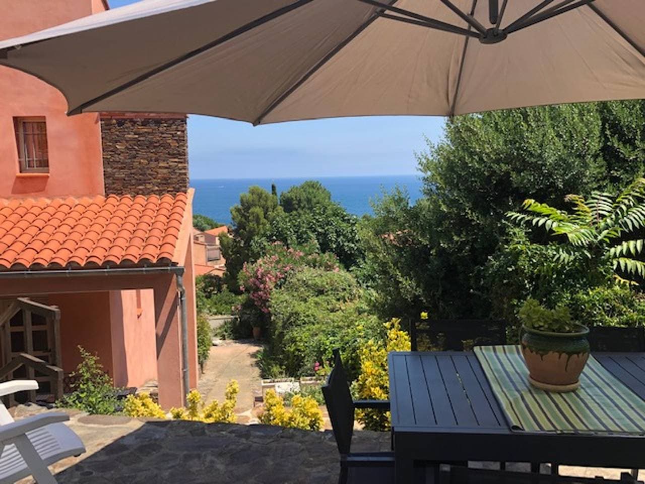 Foto 3 von 20: Helles Apartment in Collioure mit Terrasse und Meerblick