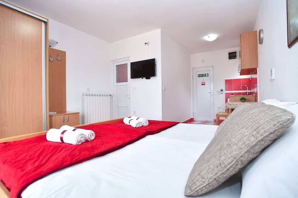 Foto 3 von 10: D&D Apartments Tivat - Apartment with 2 beds - No.7