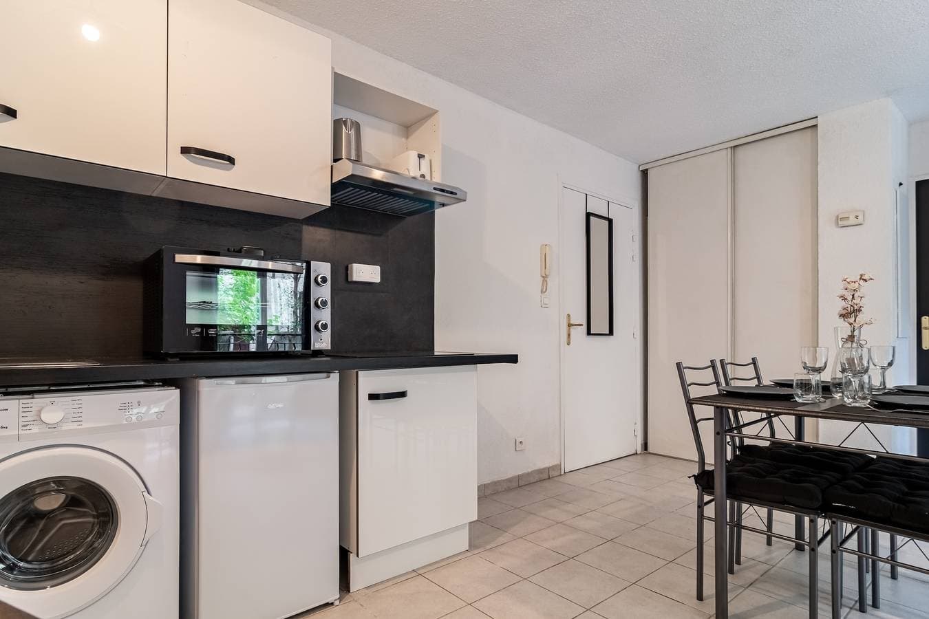 Foto 6 von 14: Ferienwohnung für 4 Personen mit Pool