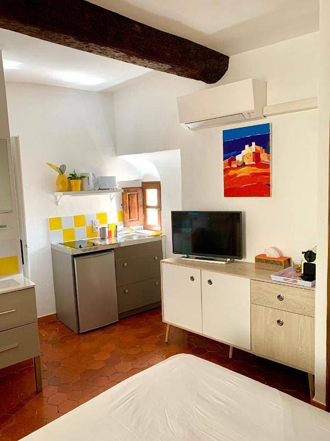 Foto 5 von 24: One-Bedroom Apartment
