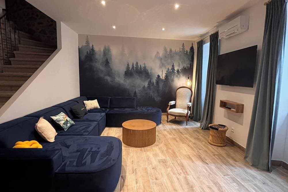 Foto 9 von 30: Charming, completely renovated family gîte in the heart of an Ardechois village.