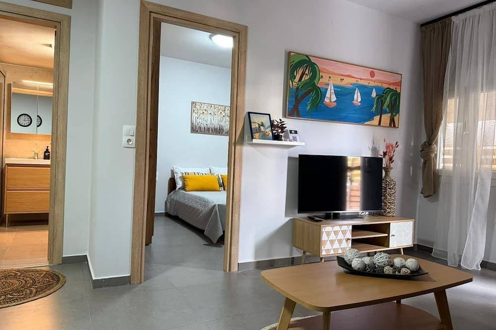Foto 2 von 10: New and comfy apartment near heraklion city airport and sea