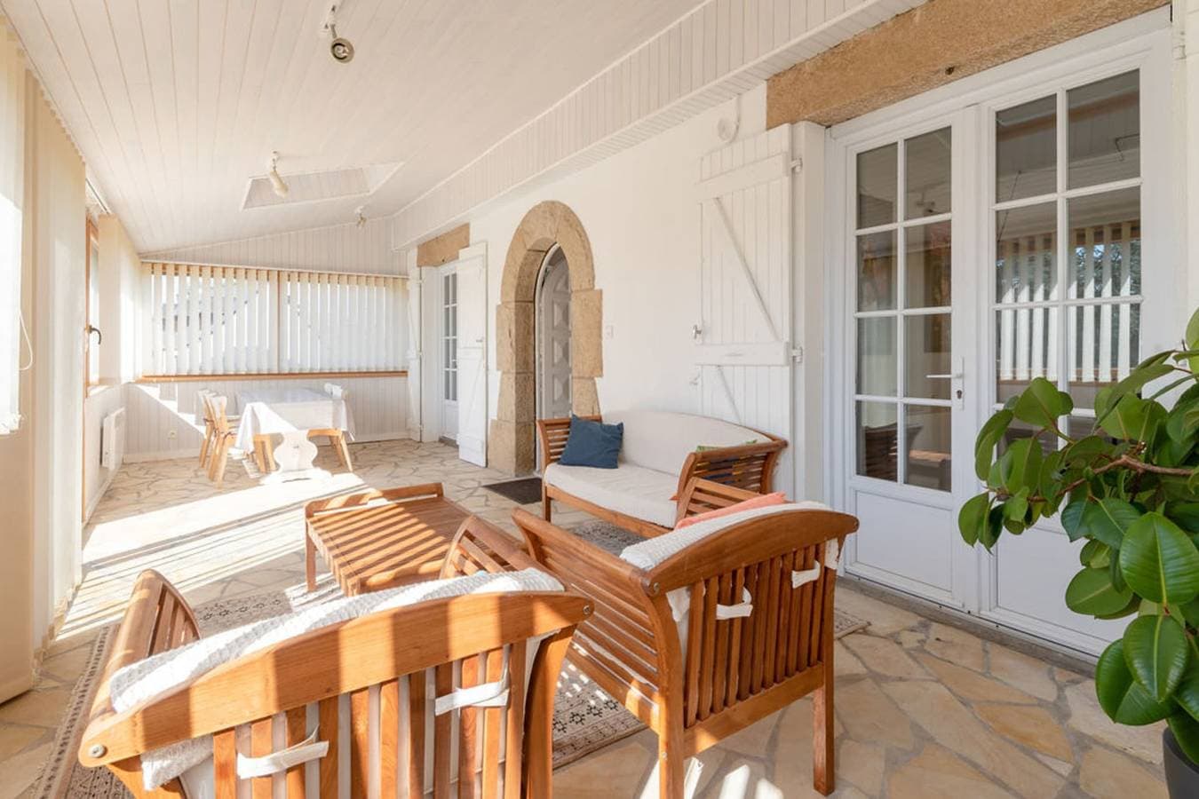Foto 2 von 28: Ferienhaus für 6 Personen mit Terrasse