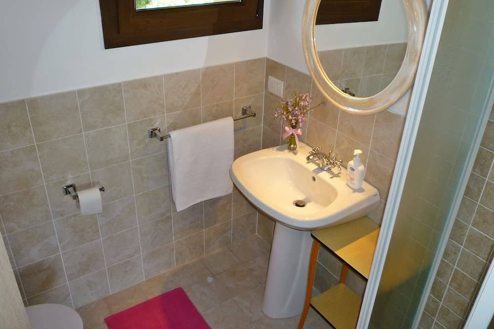 Foto 3 von 30: Appartement mit Schwimmbad 30 Minuten von Florenz, Garten, Parkplatz, WiFi