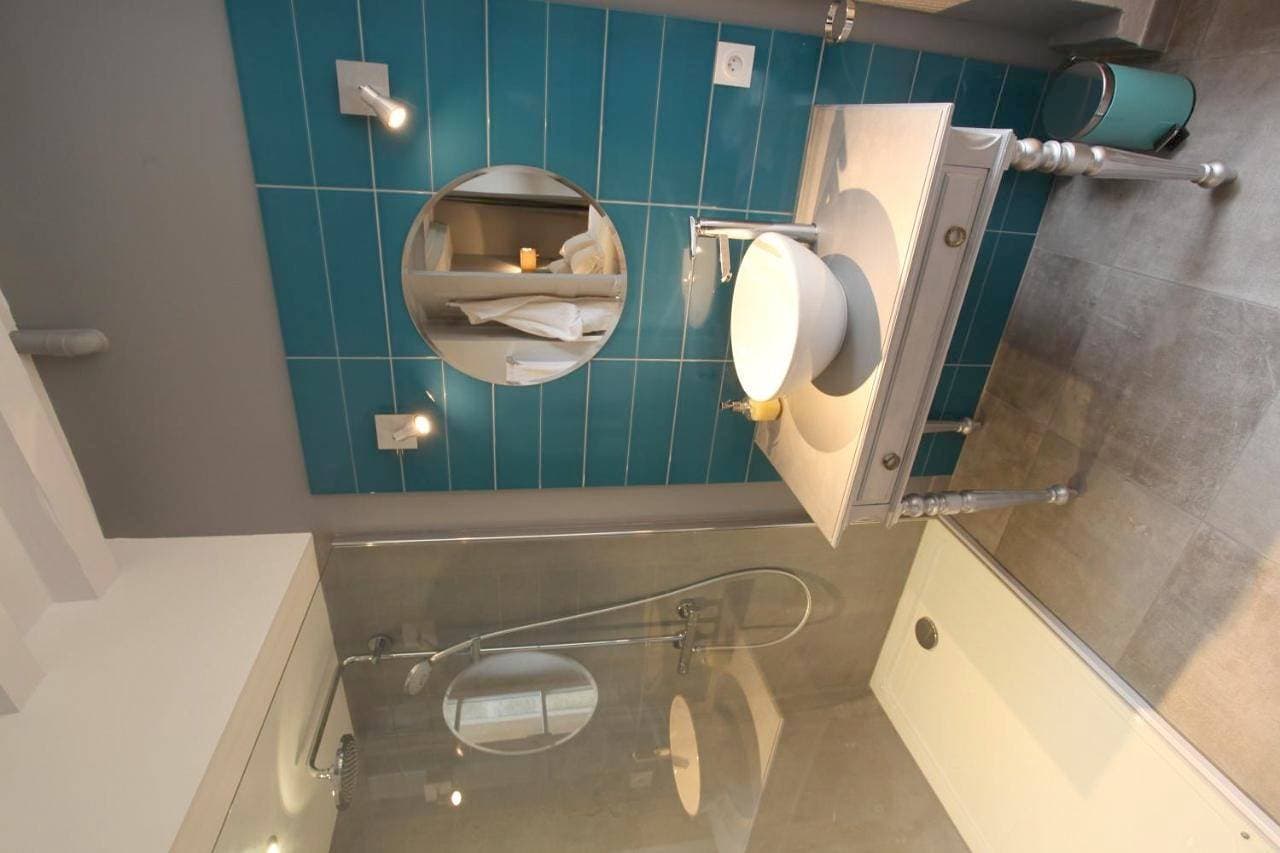 Foto 4 von 8: Deluxe Double Room with Shower