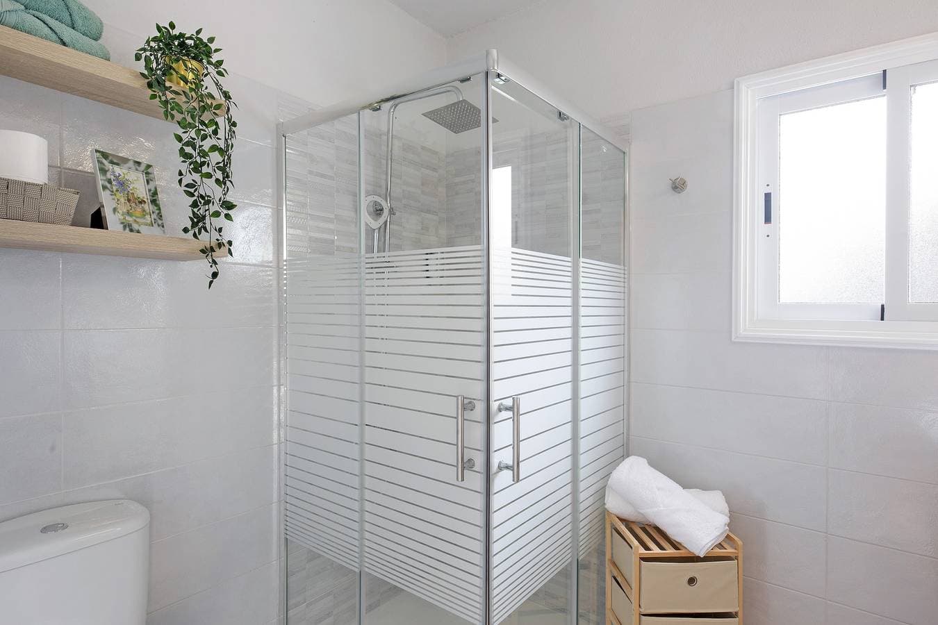 Foto 13 von 33: Ferienhaus 'Valista' mit Meerblick, privatem Pool und WLAN