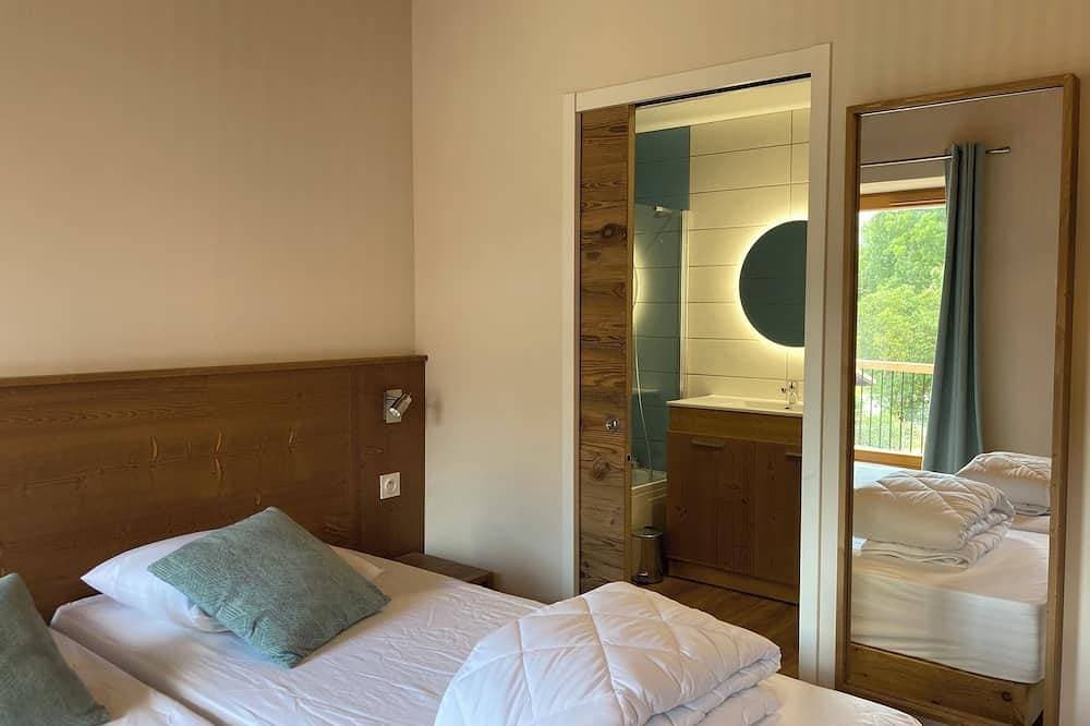 Foto 6 von 29: Spacieux Chalet de Standing Dans Village au Calme, Wifi