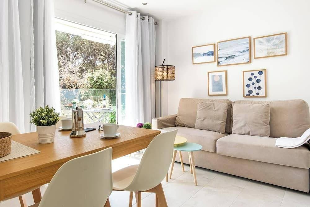 Modernes Strandhaus mit Pool in Canyamel Beach 1