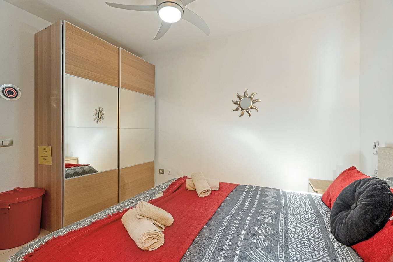 Foto 11 von 31: Ferienwohnung 'Costa Del Silencio Atlántico I' mit Gemeinschaftspool, privater Terrasse und Wi-Fi