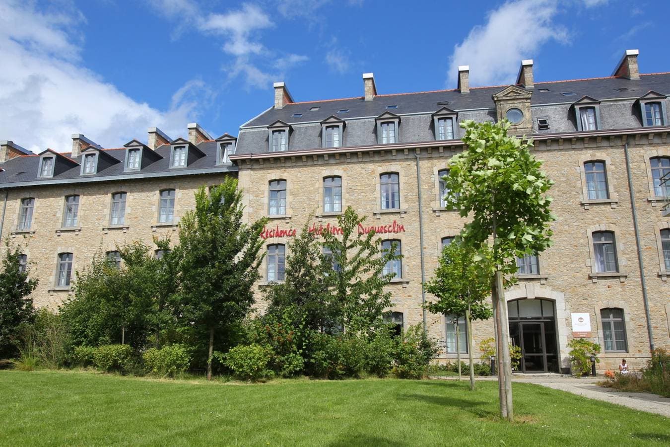 Foto 4 von 33: Résidence Duguesclin St2S