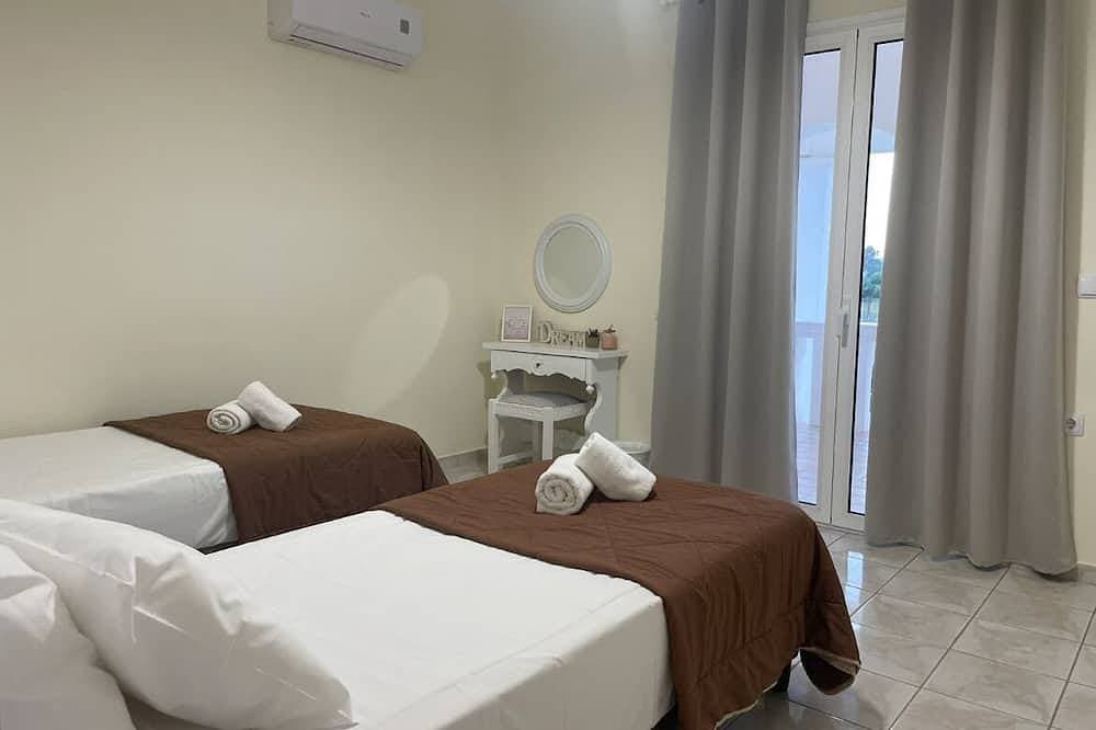 Foto 4 von 30: Look No Further!! Sopan Lyxury Villa in Zakynthos!