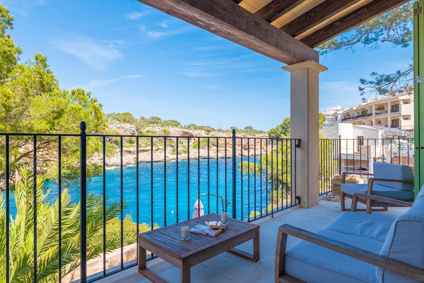 Foto 5 von 68: Villa Cala Figuera - Villa mit privatem Pool, direktem Zugang zum Meer und kostenloses WLAN