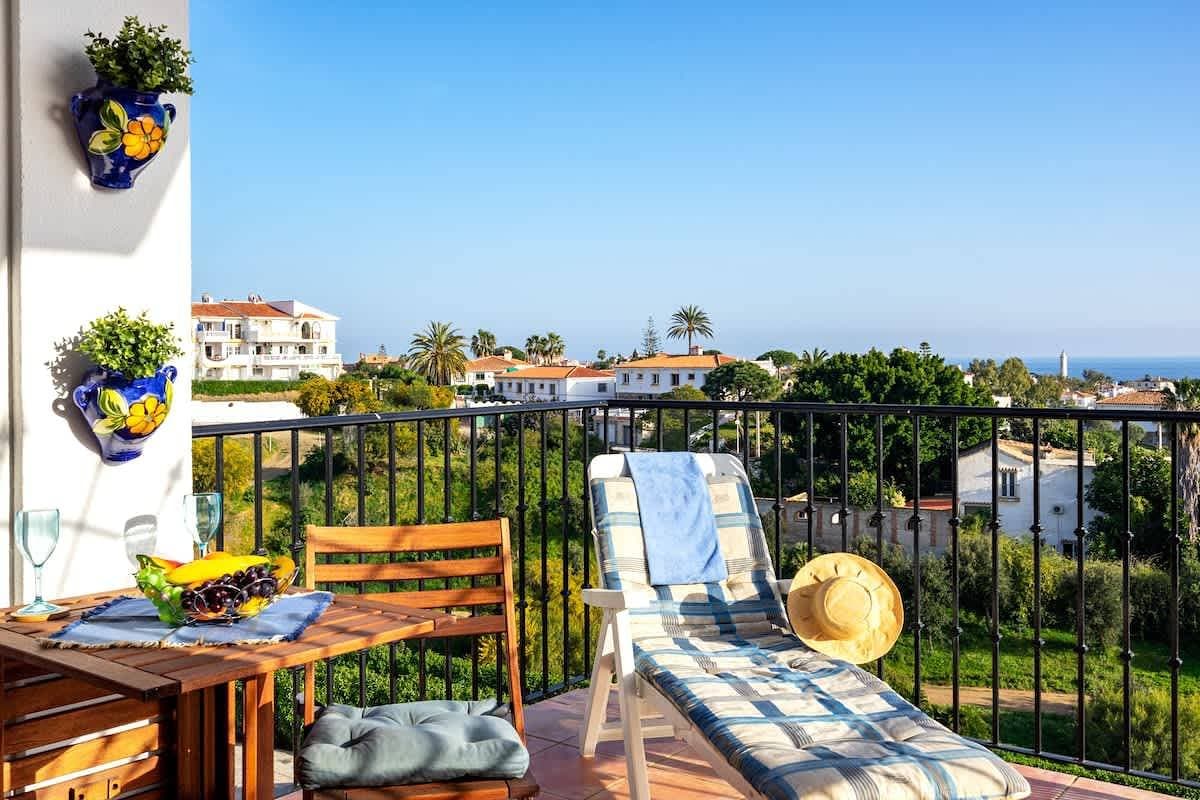 Foto 6 von 28: Stunning Mediterranean View Top-Floor Apartment El Faro