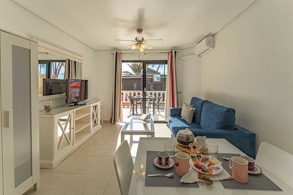 Foto 13 von 26: Apartamento en Complejo Royal Garden A03, Junto a la Playa