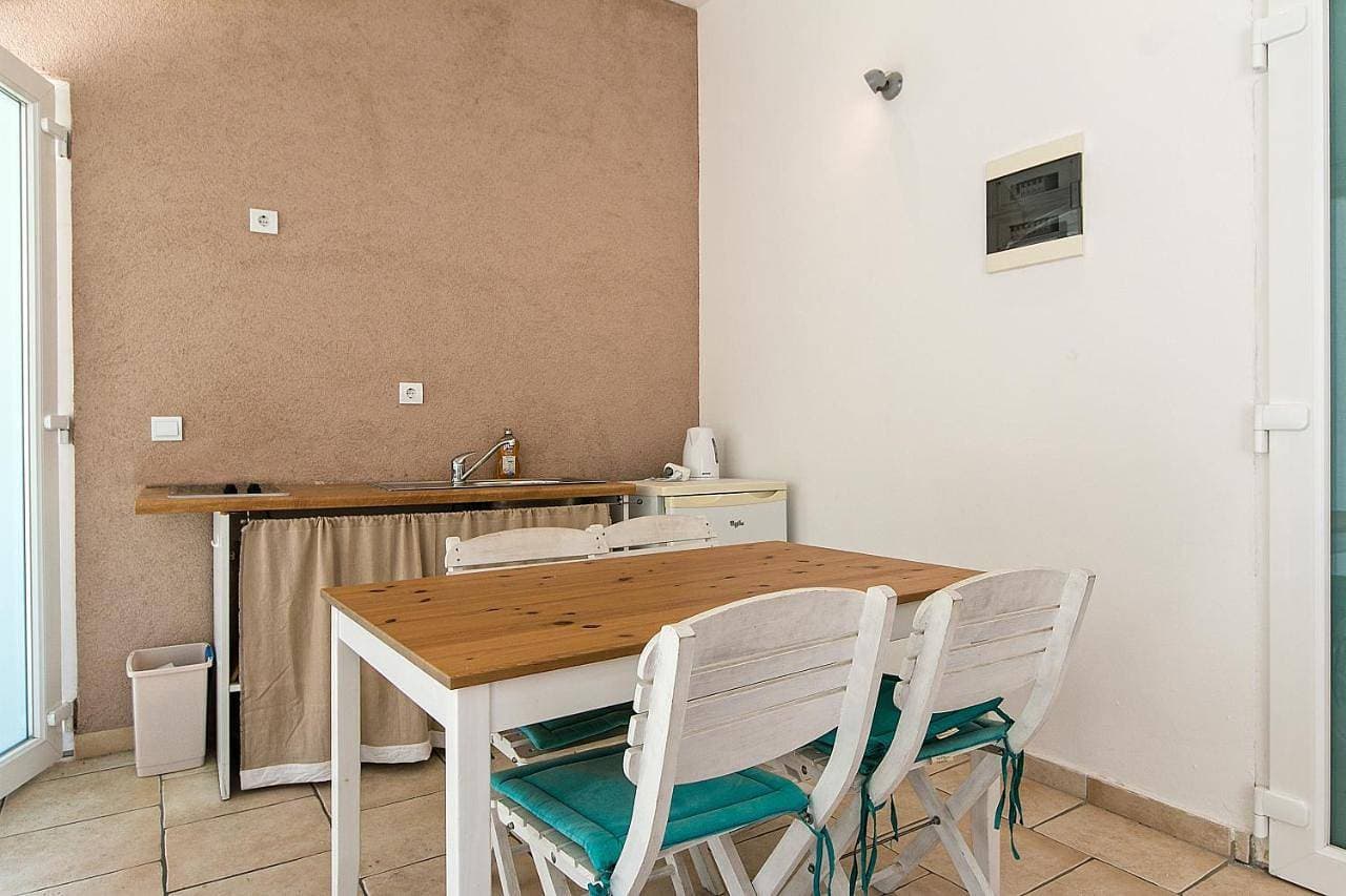 Foto 12 von 16: Studio with Terrace and Sea View