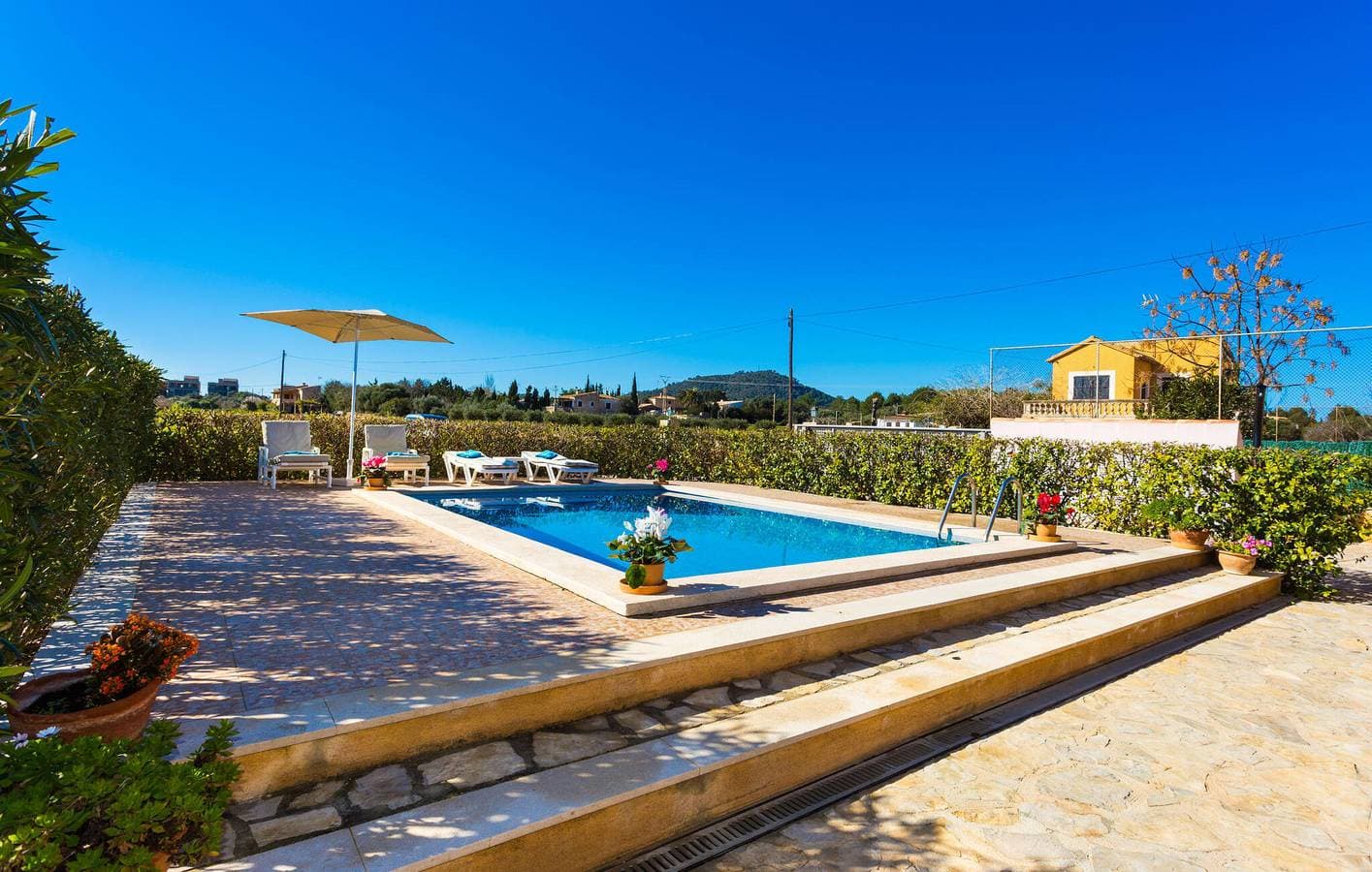 Foto 5 von 41: Luxuriöses Strandapartment mit Pool und Terrasse
