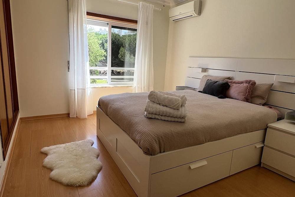Foto 3 von 30: Cozy holiday 3 bed apartment - 5 minute drive to beach!