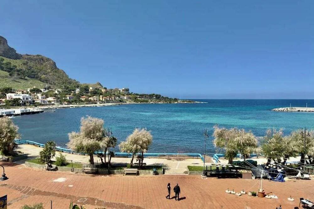 Foto 13 von 13: Cozy 1-bedroom apartment in front of the sea