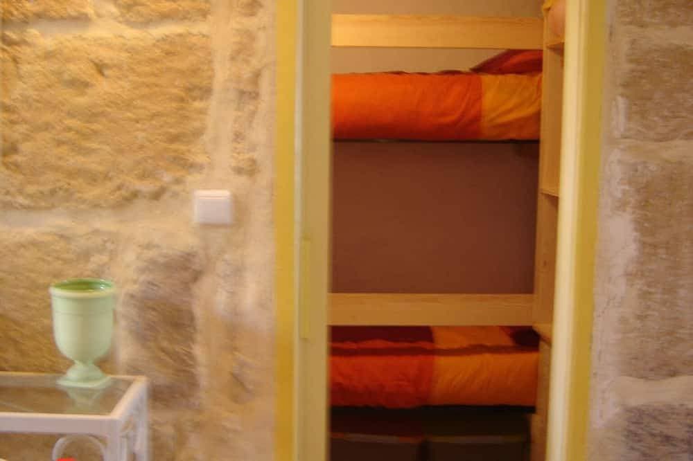 Foto 2 von 23: Haus im Felsen in der nach Saint Chamas (13) klassifizierten Stätte