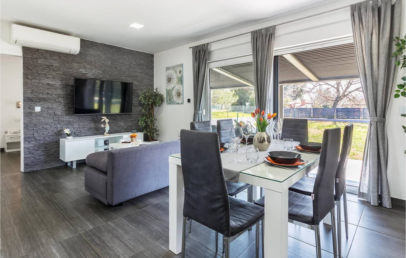 Foto 9 von 38: Urlaub am Meer: Modernes Apartment mit Terrasse und kostenlosem WLAN