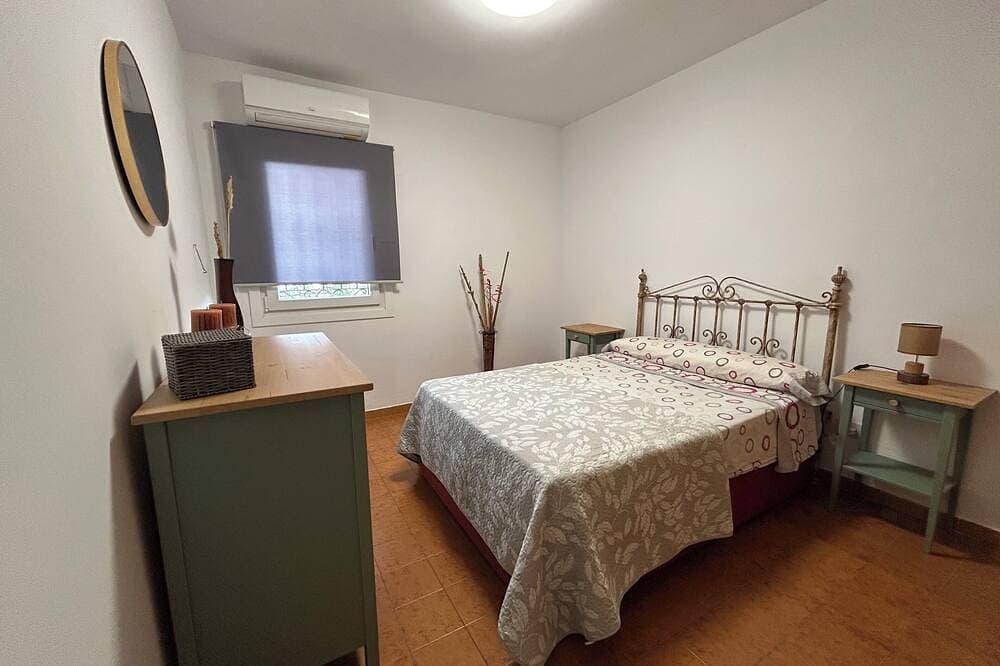 Foto 4 von 20: Faro de Mar, with large terrace and 5 minutes from the beach.