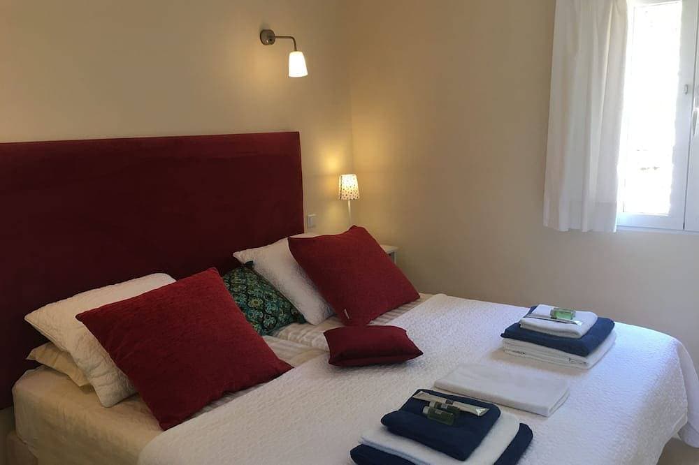 Foto 5 von 28: Charmantes La Casita 2/3 pax Cottage mit privatem Garten und Pool