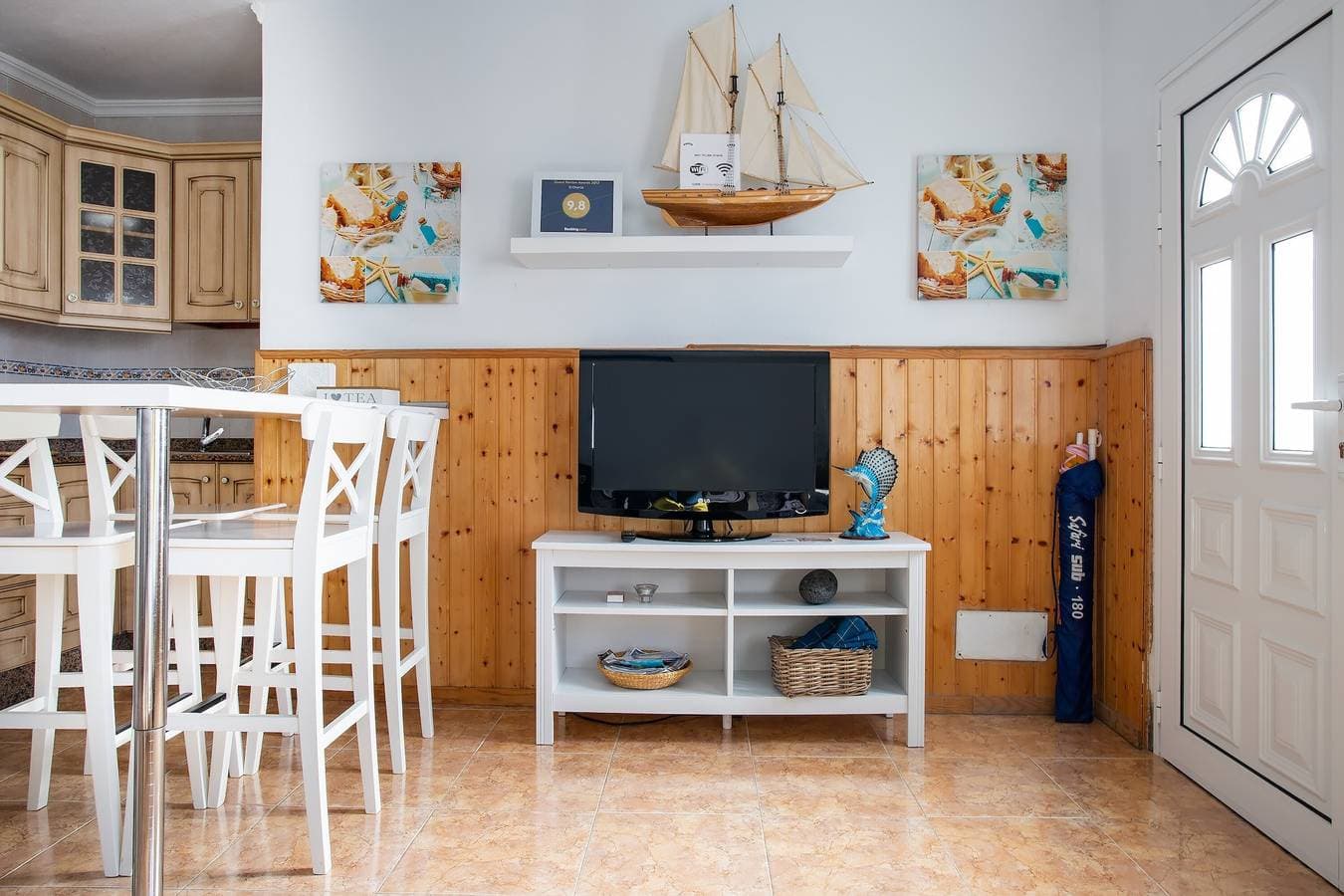 Foto 8 von 25: Charmantes Apartment direkt am Meer in der Nähe von Caletón Blanco mit WLAN