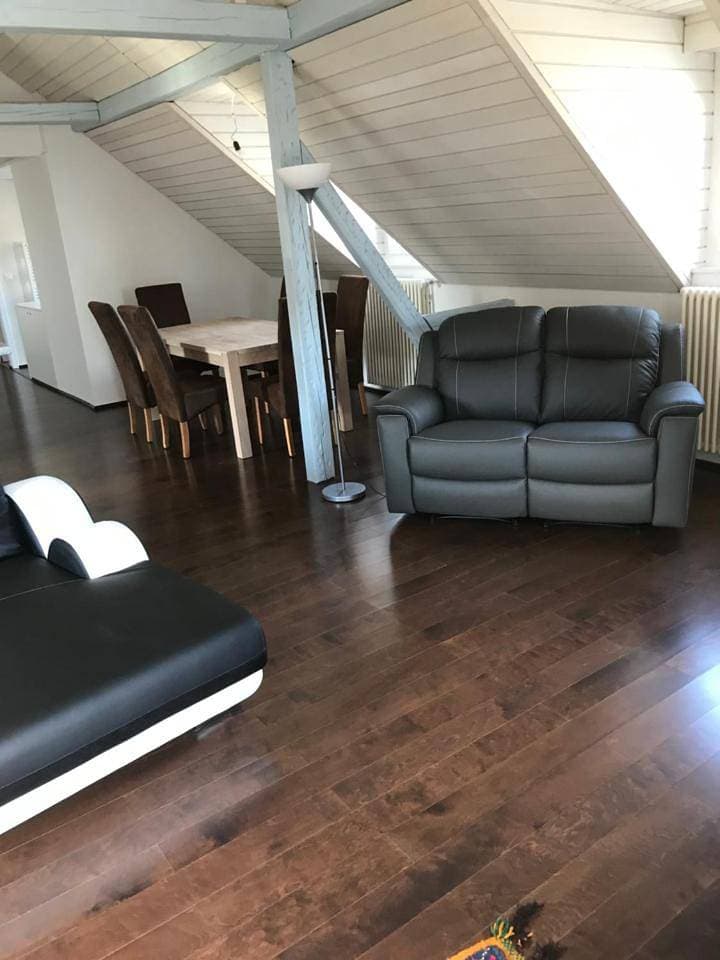 Foto 11 von 15: Three-Bedroom Apartment with Balcony