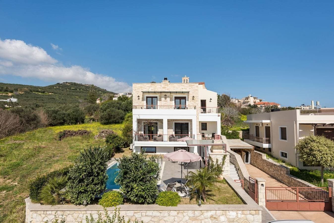 Foto 6 von 35: Villa für 6 Personen mit Pool