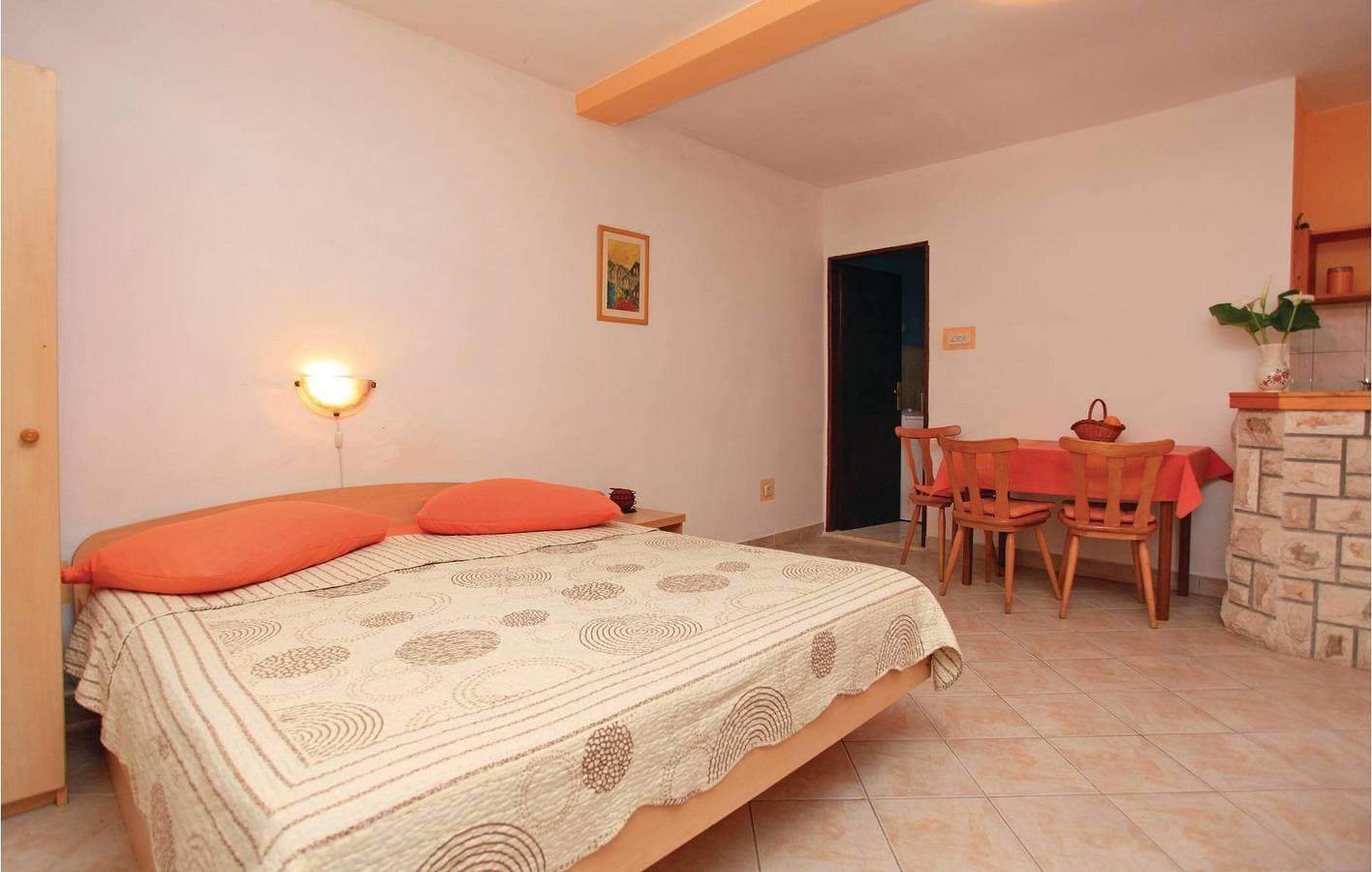 Foto 8 von 25: Gemütliche Wohnung mit Terrasse, WLAN und Parkplatz, 2,5 km vom Strand entfernt