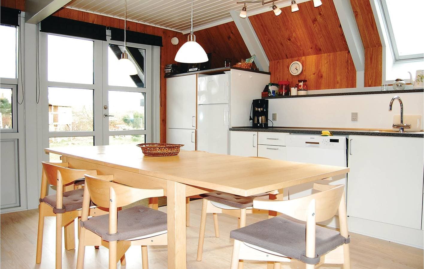 Foto 3 von 23: Ferienhaus für 6 Personen mit Terrasse