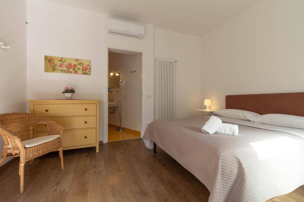 Foto 6 von 14: Standard Double Room