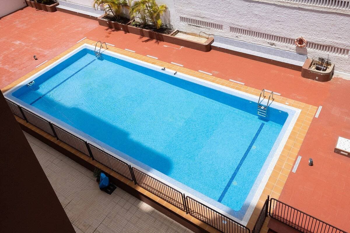 Foto 2 von 40: Ferienwohnung für 4 Personen mit Pool