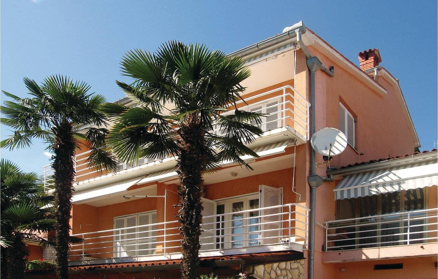 Foto 6 von 22: Gemütliche Ferienwohnung mit Meerblick, Terrasse, WLAN und Parkplatz, 400 m vom Strand entfernt