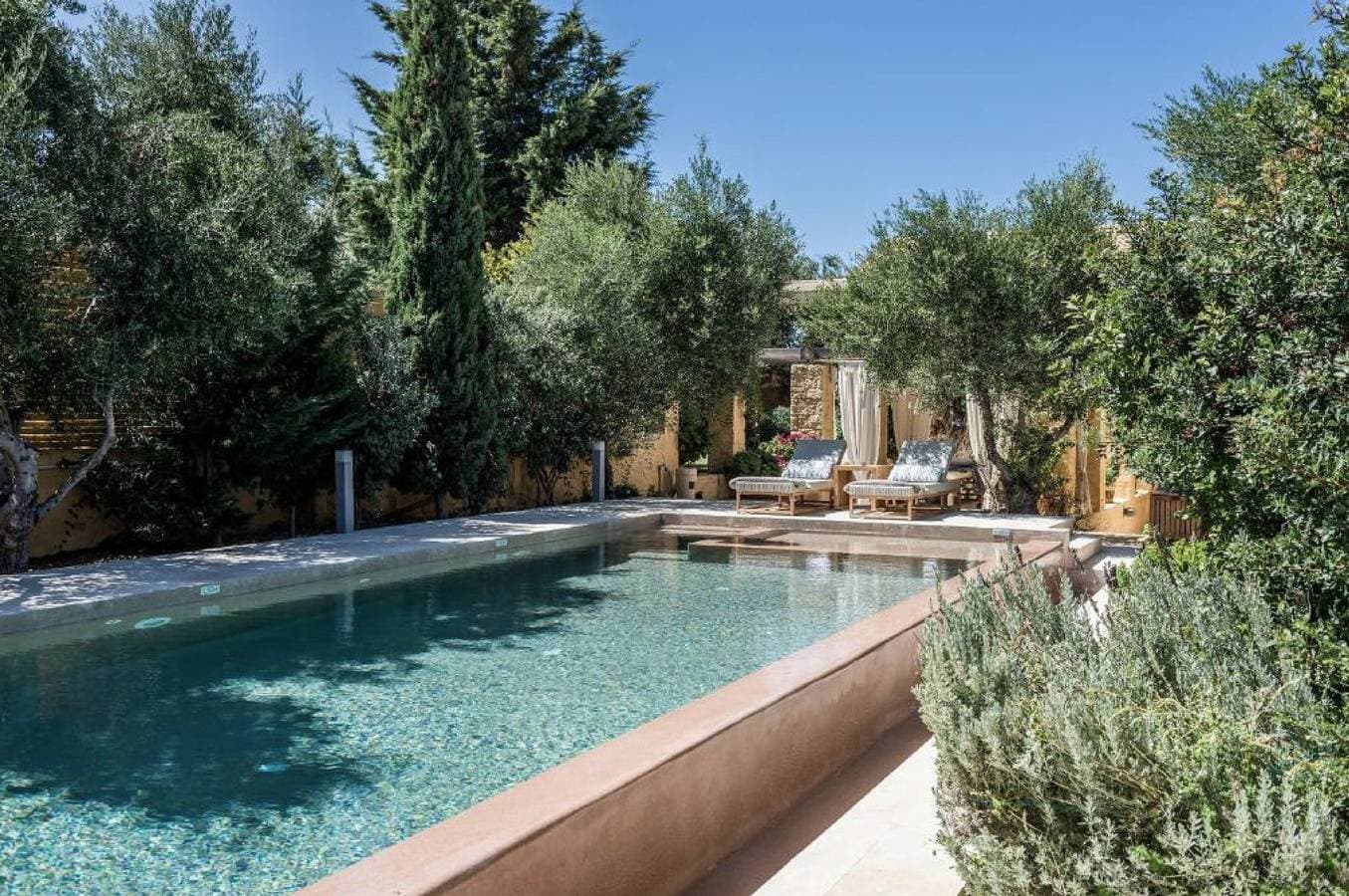Foto 4 von 29: Villa Thalvire, Private Pool and Sauna, Furnished Terrace, Kalathas
