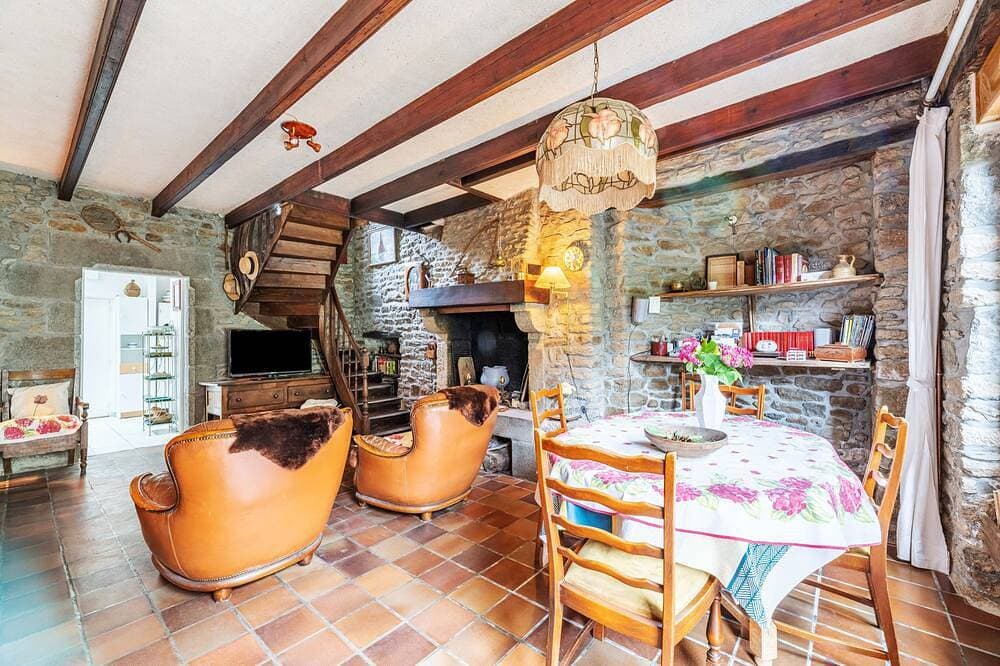 Foto 9 von 12: La Maison des Fées - Drei Schlafzimmer Haus, Schläft 6