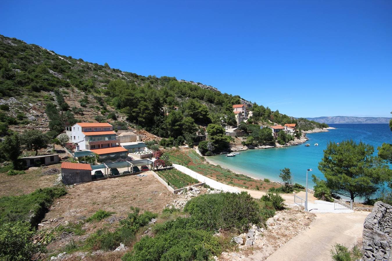 Foto 3 von 21: 1-Zimmer-Ferienwohnung am Strand Bucht Prapatna (Hvar) -d