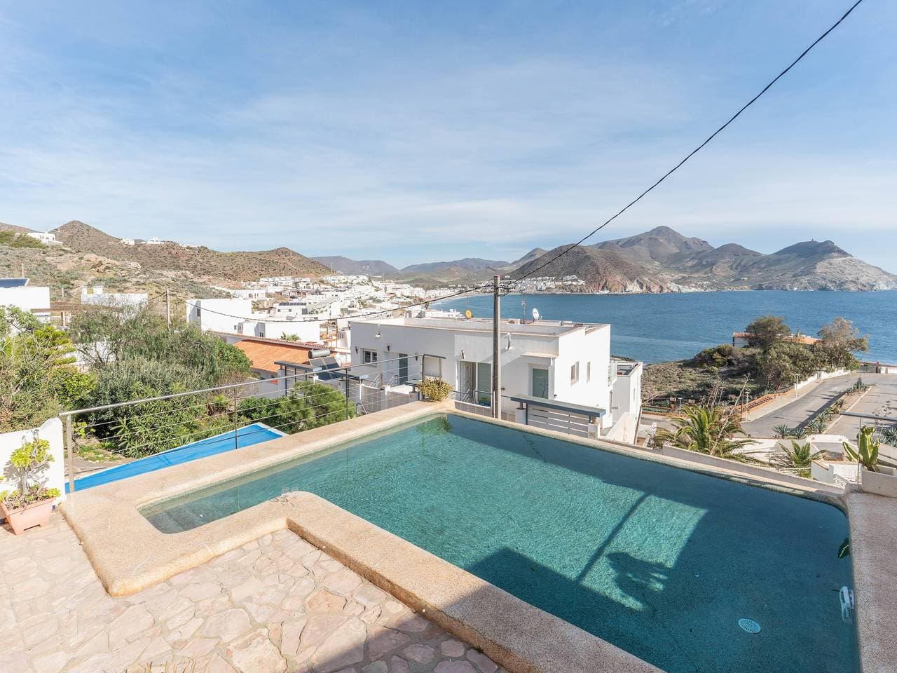 Foto 11 von 54: Küstenurlaub mit privatem Pool für 6